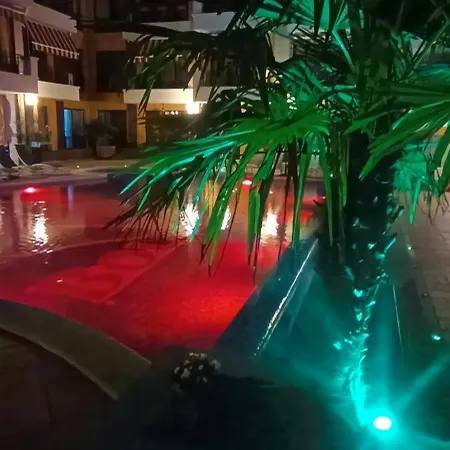 Boulevard Sea Residenz 250 Meter Zum Sandstrand Hotel 5*