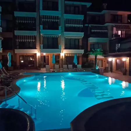 Boulevard Sea Residenz 250 Meter Zum Sandstrand Hotel 5*
