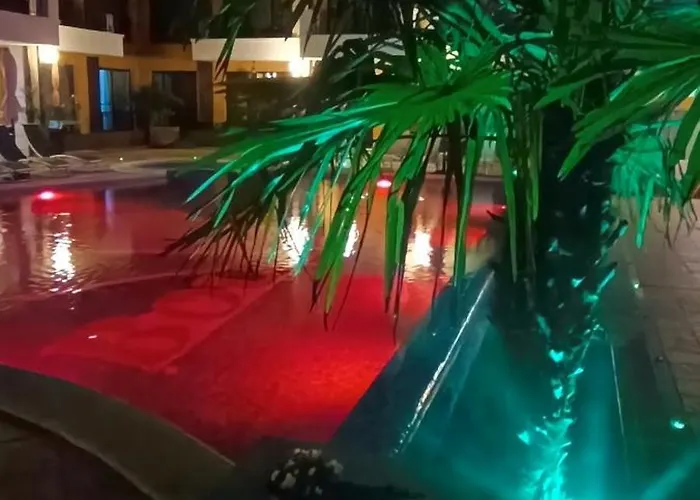 Boulevard Sea Residenz 250 Meter Zum Sandstrand Hotel 5*